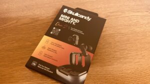 【Skullcandy dime2】を買ったのでレビュー 【イヤホン無くす人向け　tile搭載】
