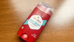 オールドスパイス (Old Spice) ピュアスポーツを買ったのでレビュー【1ヶ月使用した感想】
